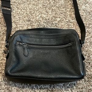 Coach east west reporter